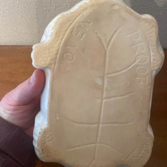 Vintage Pottery Oven Baking Casserole Tureen Dish - Picture 9 of 15